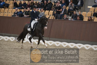 Blue Hors Dressur Festival 2018
Billeder fra stævnet
Nøgleord: daniel bachmann andersen;blue hors don olymbrio