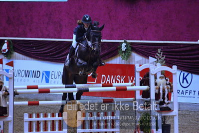 B springstævne
basisbank sølvtur 130cm
Nøgleord: annestine kibech hansen;colin junior