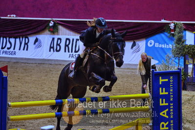 B springstævne
basisbank sølvtur 130cm
Nøgleord: annestine kibech hansen;colin junior