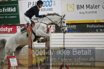 Vejle Rideklub
Sprngstævne for hest
Nøgleord: lærke clausen;emilia imhoff