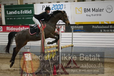 Vejle Rideklub
Sprngstævne for hest
Nøgleord: ida h meineche;grøndalgaard's aurora