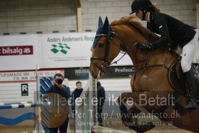 Vejle Rideklub
Sprngstævne for hest
Nøgleord: louise kjær riis;capricornia