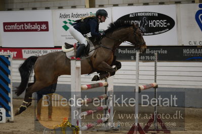 Vejle Rideklub
Sprngstævne for hest
Nøgleord: line foldager madsen;quintus lantino