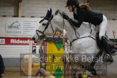 Vejle Rideklub
Sprngstævne for hest
Nøgleord: pernille sørensen;quinta bs