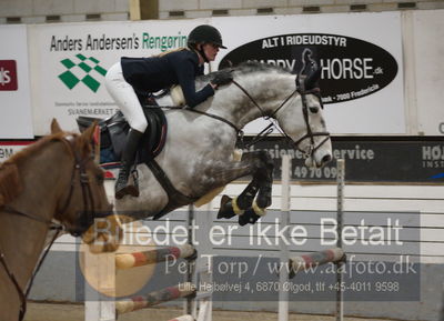 Vejle Rideklub
Sprngstævne for hest
Nøgleord: heidi sørensen;queen of cool lady bs