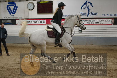 Vejle Rideklub
Sprngstævne for hest
Nøgleord: line foldager madsen;jasmin