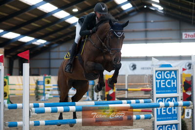 C-stævne spring
La 1
Nøgleord: emilie katrine høll pedersen;crown raphire z