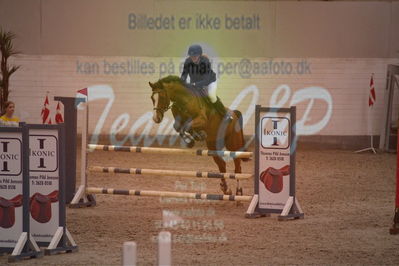 c - Stævne spring
Nøgleord: pernille freisleben;chico-champ hoejgard