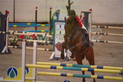 c - Stævne spring
Nøgleord: sophie ckasen;mb showman