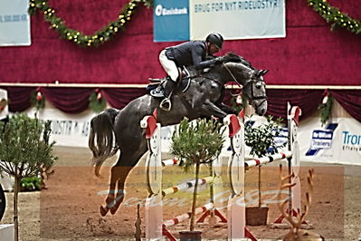 B springstævne
basisbank broncetur
Nøgleord: kristian skovrider;otis blue ac/wb