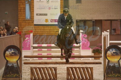 Dansk Rideforbunds Championats finaler 2018 spring
Dansk Rideforbunds Championats finaler 2018
4 års kvl
Nøgleord: niarado lille lunden;allan blomgreen