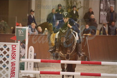 Dansk Rideforbunds Championats finaler 2018 spring
Dansk Rideforbunds Championats finaler 2018
5 års kval
Nøgleord: crelanda;adam sparlund olese