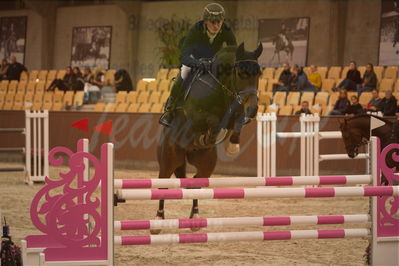 Dansk Rideforbunds Championats finaler 2019 spring
Dansk Rideforbunds Championats finaler 2018
6 års kval
Nøgleord: swedish dynamite;martin neeergaard