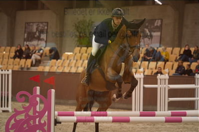 Dansk Rideforbunds Championats finaler 2019 spring
Dansk Rideforbunds Championats finaler 2018
6 års kval
Nøgleord: landlyst contra;claus hundebøl