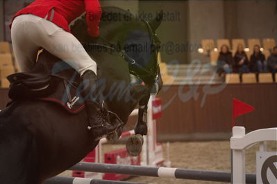 Dansk Rideforbunds Championats finaler 2019 spring
Dansk Rideforbunds Championats finaler 2018
6 års kval
Nøgleord: comme il faut plus;kasper h  hansen