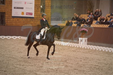 Dansk Rideforbunds Championats finaler 2019 dressur
Dansk Rideforbunds Championats finaler 2018
7 års
Nøgleord: icing for you;meike lang