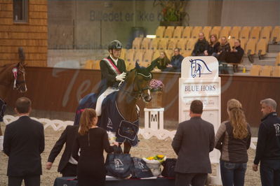 Dansk Rideforbunds Championats finaler 2019 dressur
Dansk Rideforbunds Championats finaler 2018
7 års
Nøgleord: hesselhøj donkey boy;jan møller christensen;lap of honour