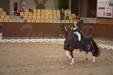 Dansk Rideforbunds Championats finaler 2019 dressur
Dansk Rideforbunds Championats finaler 2018
7 års
Nøgleord: hesselhøj donkey boy;jan møller christensen;lap of honour