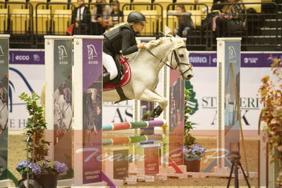 Showjumping
Nord-vest cup åpny 3-2-1
Nøgleord: amalie sophia laursen;edelweis fido