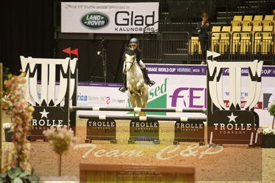 Showjumping
Nord-vest cup åpny 3-2-1
Nøgleord: ingrid christine laursen;carabas du marquais