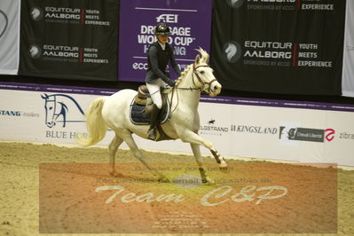 Showjumping
Nord-vest cup åpny 3-2-1
Nøgleord: rose matilde bastian-møller;castlefarm jimmy blue