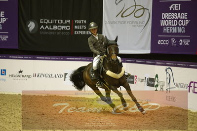 Showjumping
Nord-vest cup åpny 3-2-1
Nøgleord: sacha meldgaard mortensen;lykkebogårds bravehart