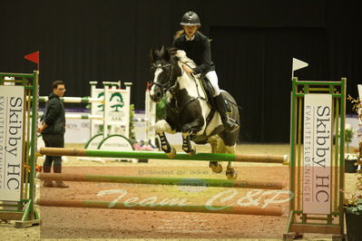 Showjumping
Nord-vest cup åpny 3-2-1
Nøgleord: sanne nysom gamskjær;celia højgaard