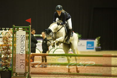 Showjumping
Nord-vest cup åpny 3-2-1
Nøgleord: karoline jepsen  larsen;mariko