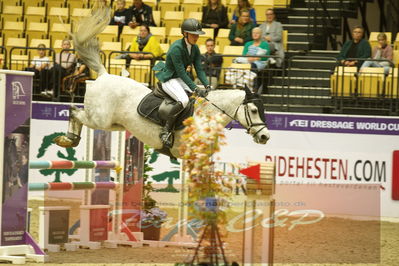 Showjumping
Nord-vest cup åpny 3-2-1
Nøgleord: tine gren sjøholm;foxtown