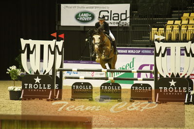 Showjumping
Nord-vest cup åpny 3-2-1
Nøgleord: sille horslund rix;morning surprice