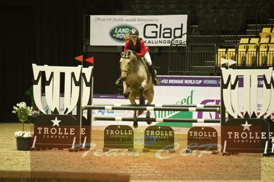 Showjumping
Nord-vest cup åpny 3-2-1
Nøgleord: julie marbjerg  hansen;istoriah la bree