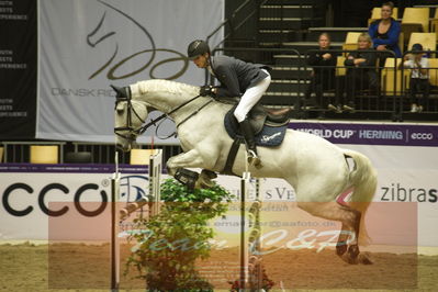 Worldcup Herning 2019
Csi3 grandprix 150cm
Nøgleord: simon heincke;chairman 20
