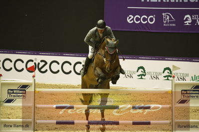 Worldcup Herning 2019
Csi3 grandprix 150cm
Nøgleord: lars noergaard pedersen;grafitti p