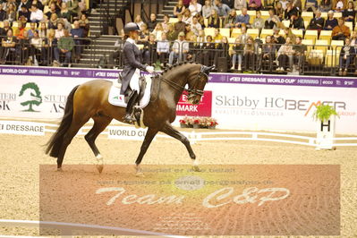 Dressage
grandprix special
Nøgleord: adelinde cornelissen;zephyr