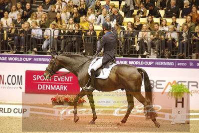 Dressage
grandprix special
Nøgleord: daniel bachmann andersen;blue hors zack