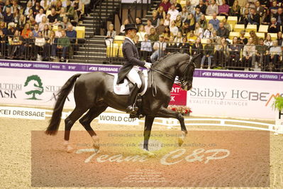 Dressage
grandprix special
Nøgleord: benjamin werndi;daily  mirror 9