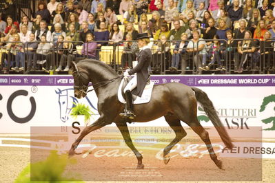 Dressage
grandprix special
Nøgleord: helen langehanenberg;damsey  frh