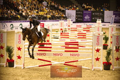 Showjumping
højdespring, hoghjumping
Nøgleord: helena irmand nielsen;fortuna 416