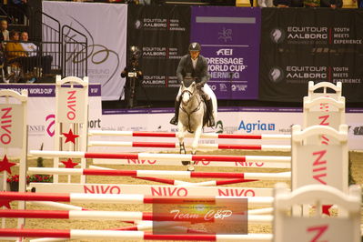 Showjumping
højdespring, hoghjumping
Nøgleord: michael aabo;caprice de dieu
