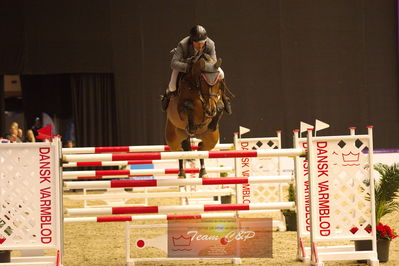 Showjumping
stutteri ask  gp 150cm
Nøgleord: lars noergaard pedersen;grafetti p