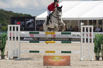 dm2019
u18
Nøgleord: hanna-sofie dahle;casper