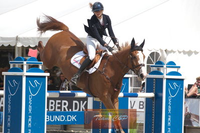 dm 2019
u18
Nøgleord: caroline refhoff pedersen;carolus-magnus