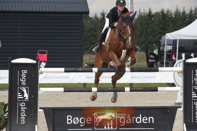 dm 2019
u21
Nøgleord: cecilie amdi juul;cuverdo z