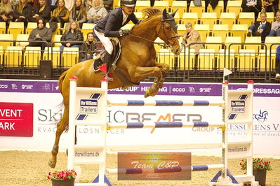 Showjumping
csi3 145cm
Nøgleord: marcus westergren;call cirl 5