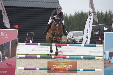 dm 2019
csi2 145cm int.
Nøgleord: anna persson;camelon