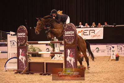 Showjumping
sci 140cm
Nøgleord: katrine ladefoged rasmussen;double profit