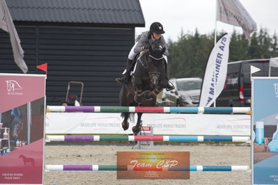 dm 2019
csi2 145cm int.
Nøgleord: renee ulvsberg;coolio