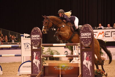 Showjumping
sci 140cm
Nøgleord: lærke olesen;bombay 36