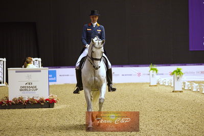 dressage
grandprix kür
Nøgleord: hans peter  minderhoud;glock's zansrdi