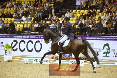 dressage
grandprix kür
Nøgleord: daniel bachmann andersen;blue hors zack